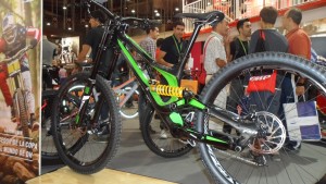 SPECIALIZED DH 2