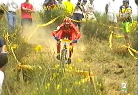 Video: NO OS PODÉIS PERDER ESTE VIDEO. 1ª COPA ESPAÑA DESCENSO MTB LARIOS 94 (Abantos - San Lorenzo de El Escorial)