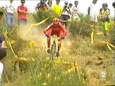 Video: NO OS PODÉIS PERDER ESTE VIDEO. 1ª COPA ESPAÑA DESCENSO MTB LARIOS 94 (Abantos - San Lorenzo de El Escorial)