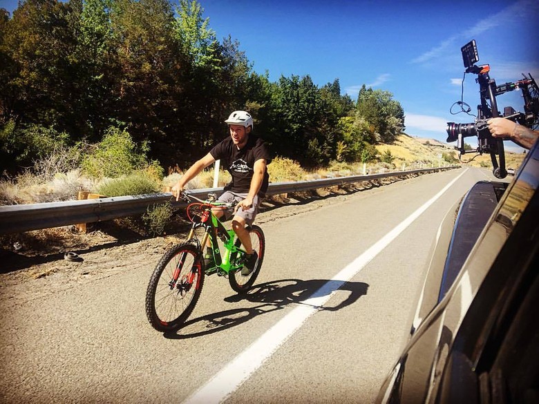 Paul Basagoitia vuelve a montar en bicicleta