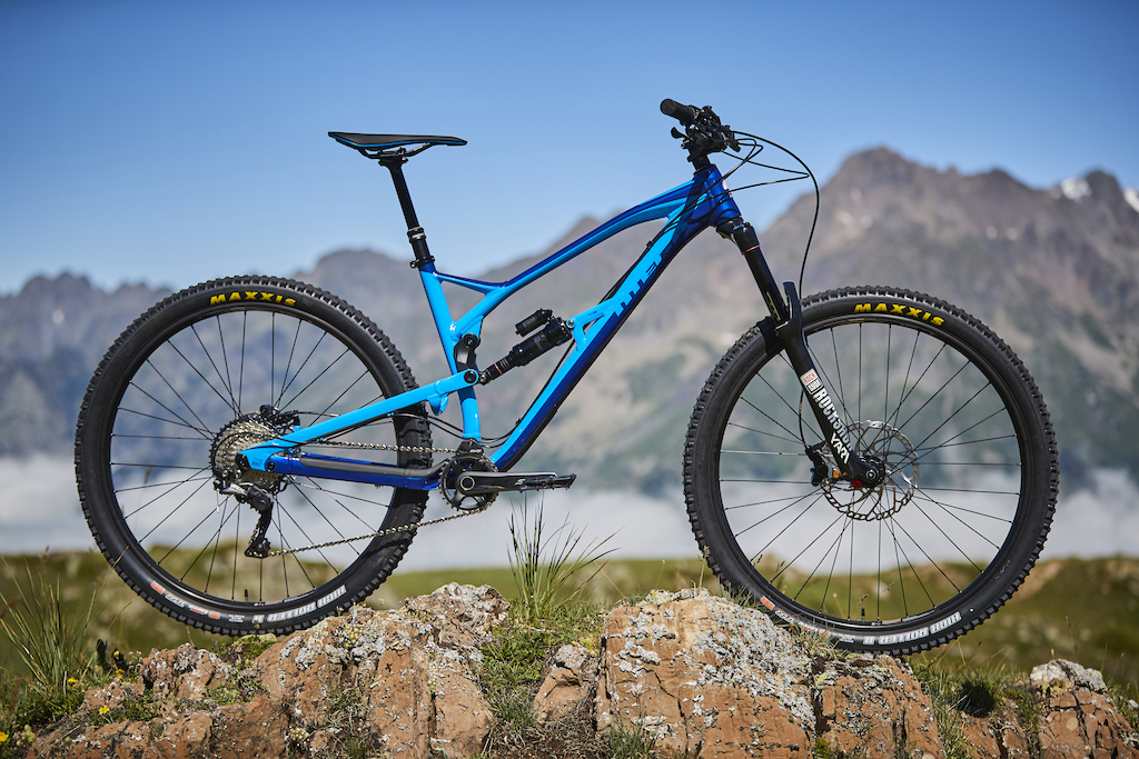 Bicicleta de enduro Nukeproof Mega 290 Comp 2018