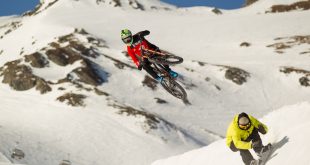 SHOWBIKE EN EL SNOWPARK DE KITZSTEINHORN