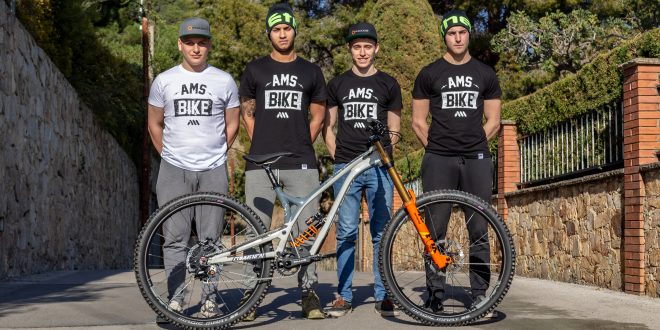 COMMENCAL ETHEN BOX . EQUIPO ESPAÑOL MTB