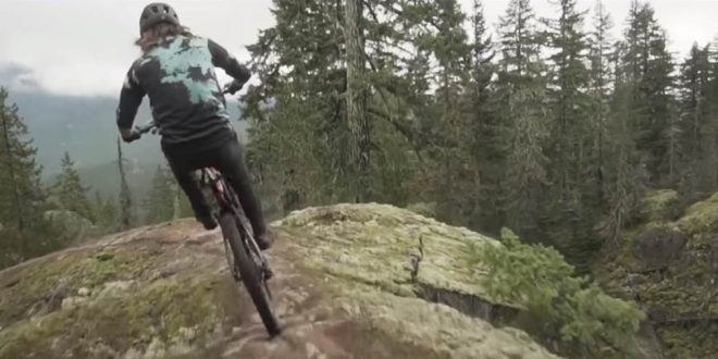 YOANN BARRELLI EBIKE Y WHISTLER