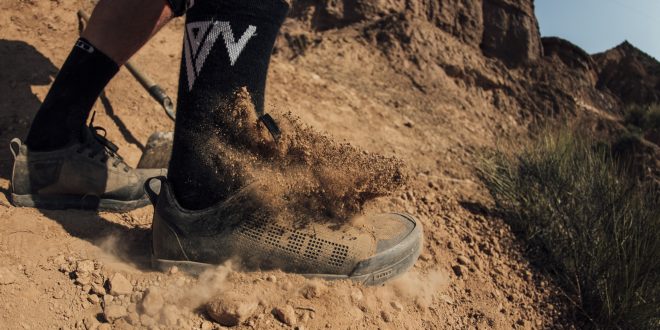 NUEVAS ZAPATILLAS ION RAID