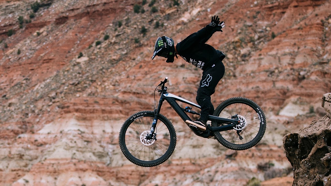 ETHAN TESTENADO LA EBIKE YT DECOY EN UTAH