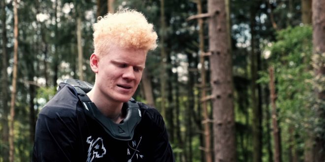 SOY CIEGO Y HAGO DESCENSO MTB - XAVIER HOPKINS