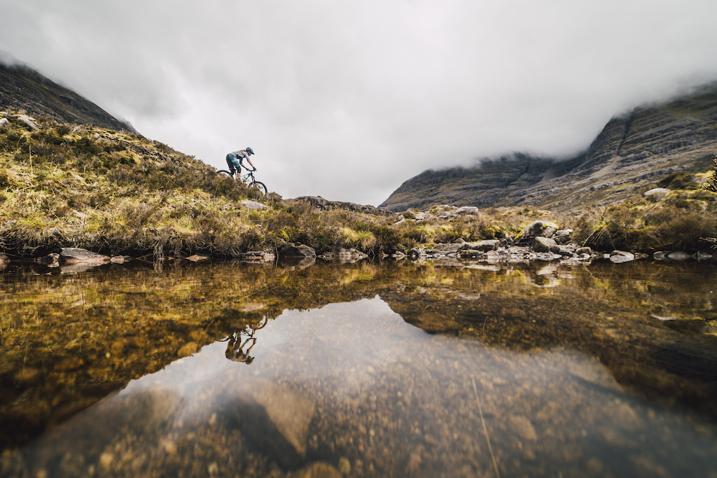 VIAJE A LA ESENCIA DEL ENDURO MTB
