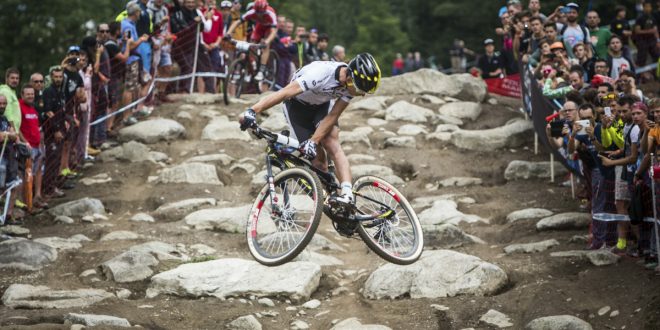 ¿A QUIEN MAS LE GUSTA DESTROZAR EL BIKEPARK CON LA BICI DE RACE XC?