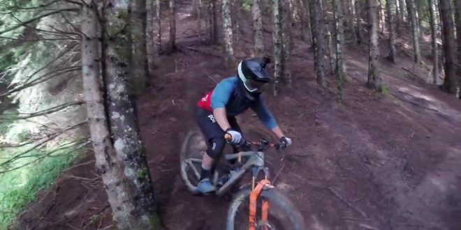 MUCHO GIRL POWER MTB EN MORZINE BIKE PARK