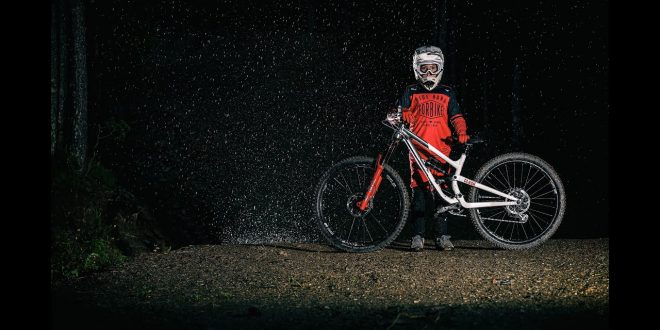 CON 10 AÑOS CONQUISTA VALLNORD BIKE PARK