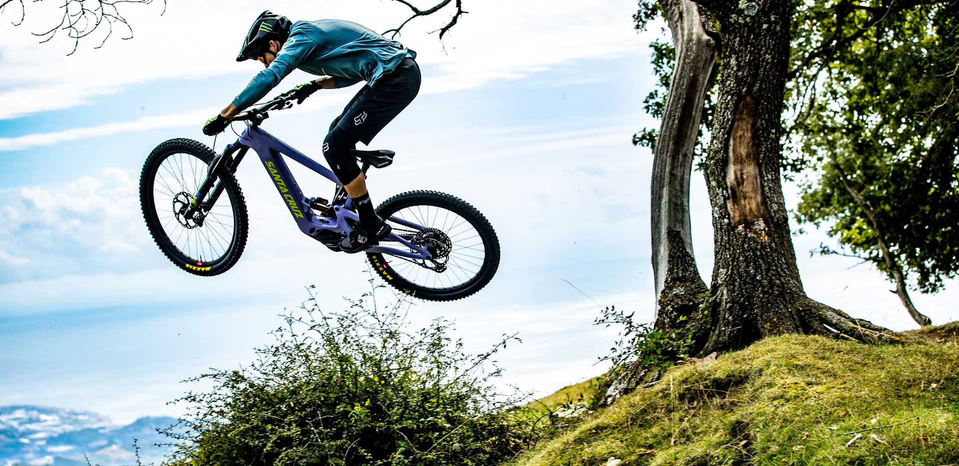 ASI SUENA LA EBIKE SANTA CRUZ BULLIT 3