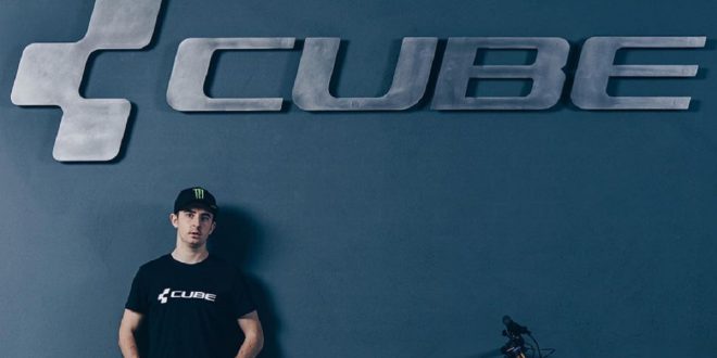 DANNY HART FICHA POR LA ALEMANA CUBE