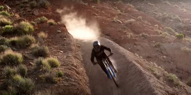 REECE WALLACE CONSEGUIRA SALTAR 21 METROS CON SU MTB?
