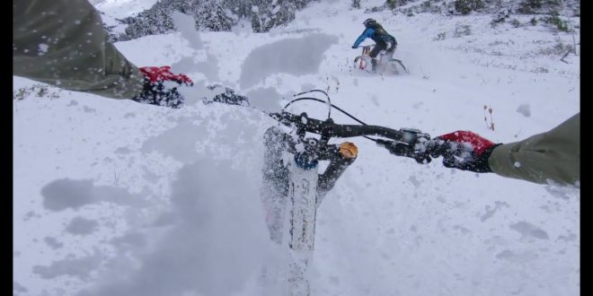 VINCENT TUPIN SNOWBIKE EN NIEVE POLVO