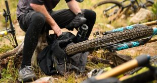 ARREGLAR UN PINCHAZO MTB SIN PARCHES O LIQUIDO TUBELESS