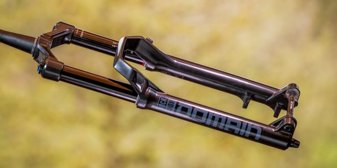 NUEVE HORQUILLA ROCK SHOX DOMAIN PRECIO Y PRESTACIONES