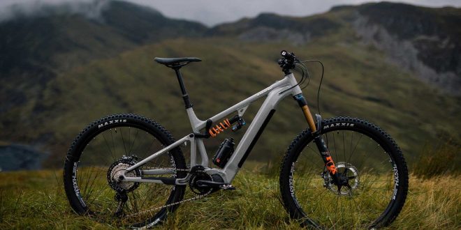 NUEVA EBIKE ENDURO SARACEN ARIEL 50E