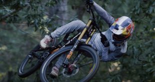 La SANTA CRUZ V10 probada por Jackson Goldstone