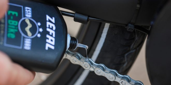 Por que utilizar lubricantes específicos para ebike MTB