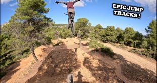 Sam Reynolds gozandolo en la Fenasosa Bike Park