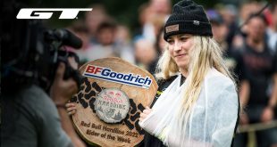 Jess Blewitt la primera mujer en la RedBull Hardline