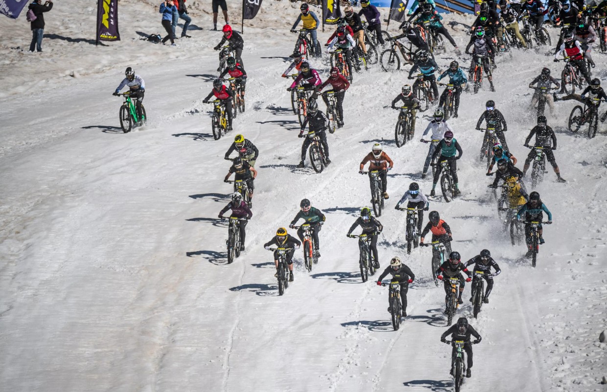 Damien Oton gana la Megavalanche Alpe D´Huez 2023